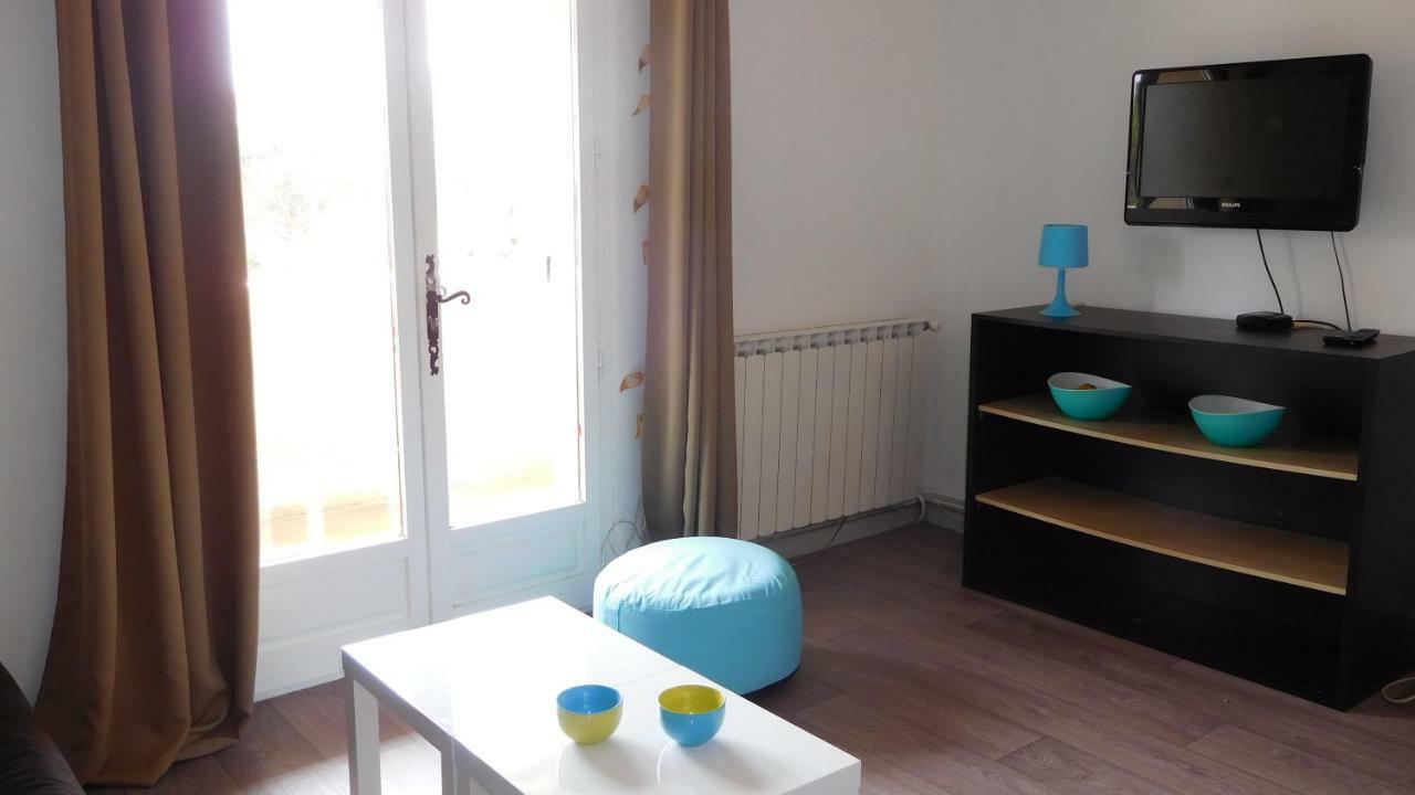 Grand Appartement Dans Maison Avec Piscine Privee เฟรฌูส ภายนอก รูปภาพ